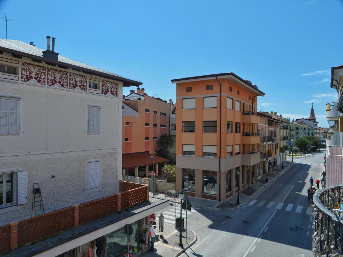 Lounge Del Duca, Centralissimo Bicamere Su Due Livelli - Posto Auto A Richesta * Grado