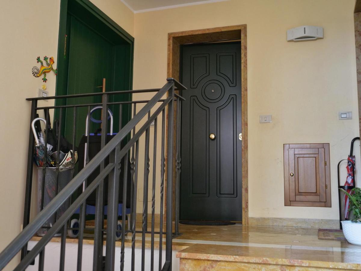 Lounge Del Duca, Centralissimo Bicamere Su Due Livelli - Posto Auto A Richesta Appartement *