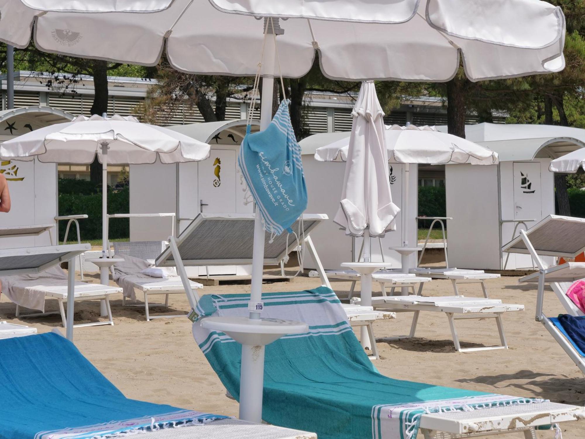 Lounge Del Duca, Centralissimo Bicamere Su Due Livelli - Posto Auto A Richesta